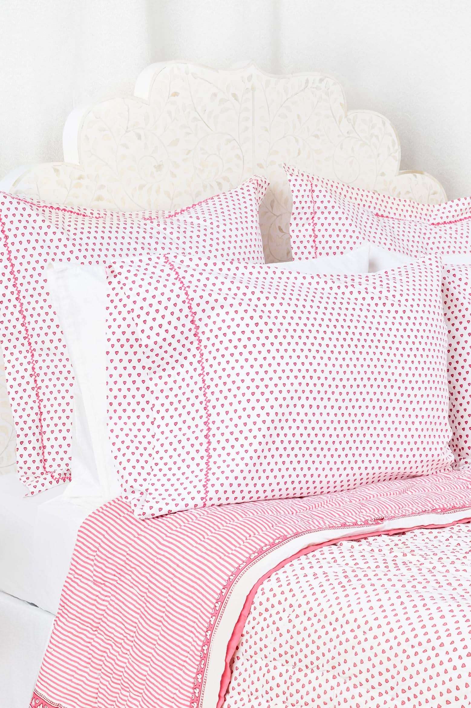 Hearts Pillowcase Set - Image 2