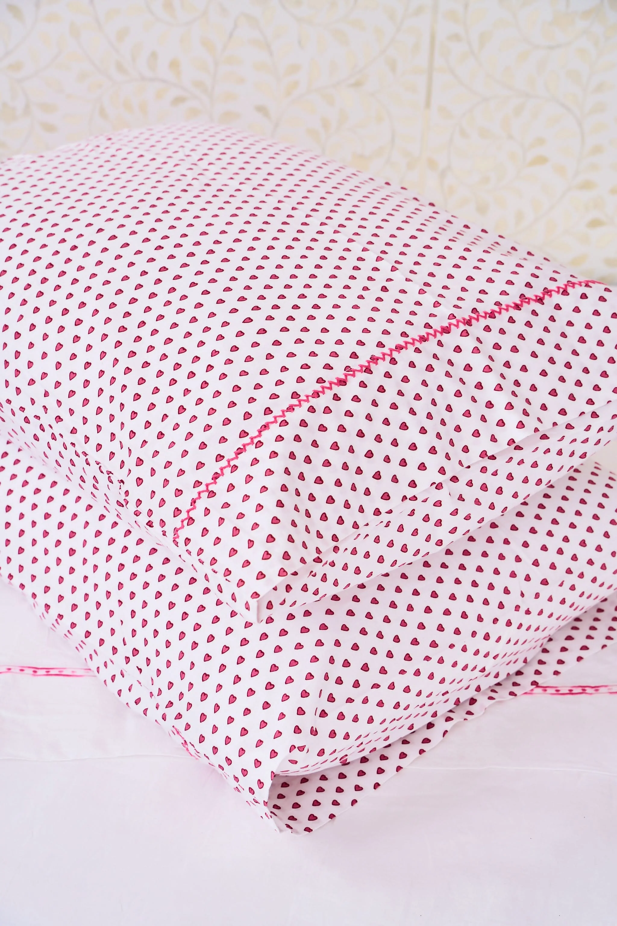 Hearts Pillowcase Set - Image 8